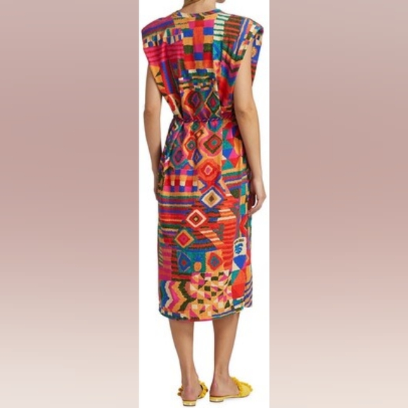 Farm Rio Patches Tshirt dress with padded shoulders sz S - Picture 7 of 12